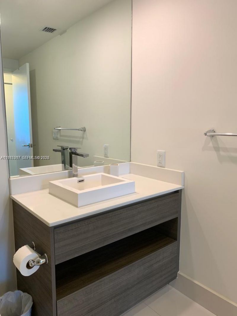 1100 S Miami Ave, Unit 3308, Miami, FL 33130 Photo