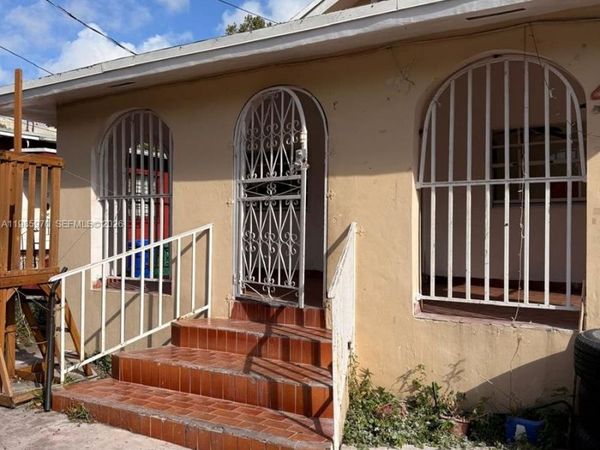 409 NW 33rd St , Unit 1, Miami, FL 33127