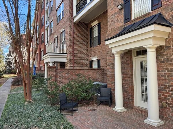 4855 Ivy Ridge Drive SE, Unit 101, Smyrna, GA 30339