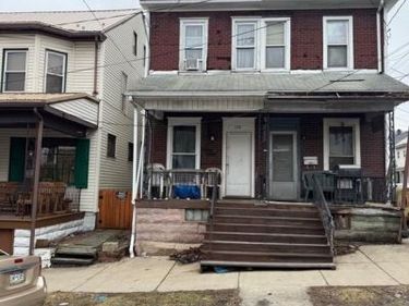 135 E ARCH STREET, SHAMOKIN, PA 17872