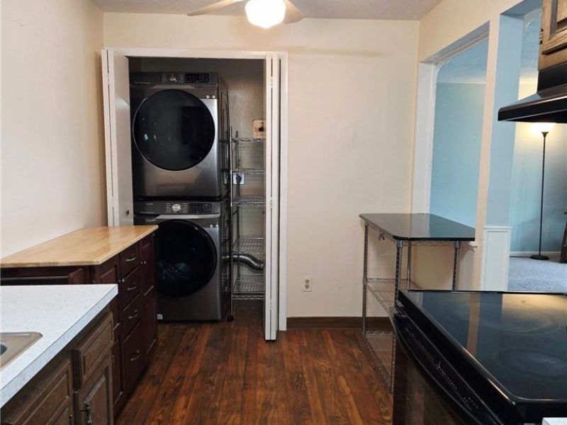 9660 Cove Drive, Unit F-16, North Royalton, OH 44133 Photo 13