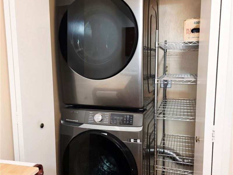 9660 Cove Drive, Unit F-16, North Royalton, OH 44133 Photo 17