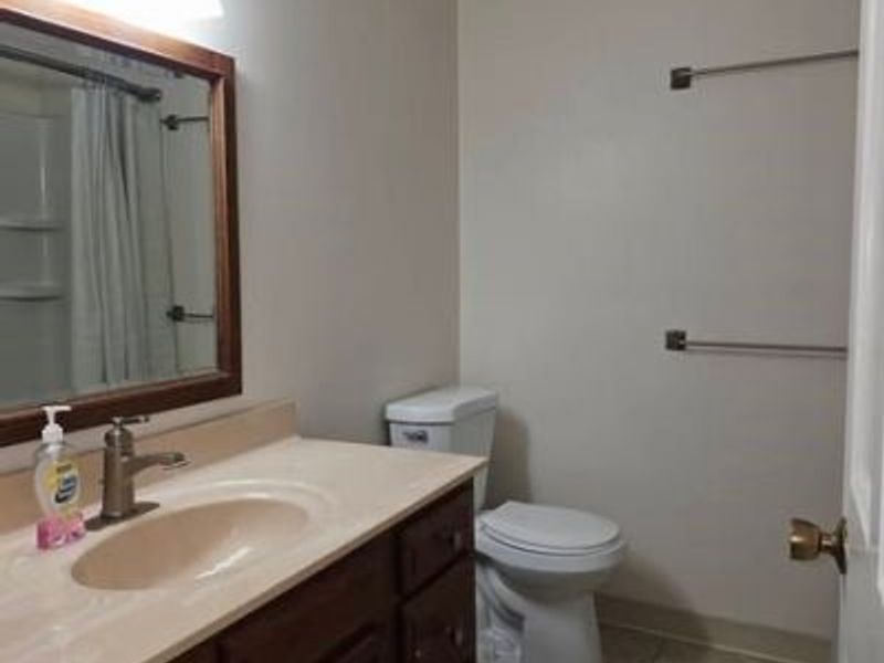 9660 Cove Drive, Unit F-16, North Royalton, OH 44133 Photo 19