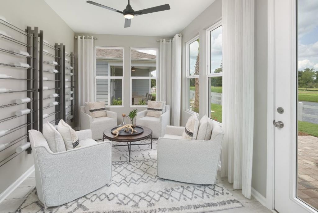 1302 Saw Palmetto St. Photo 6