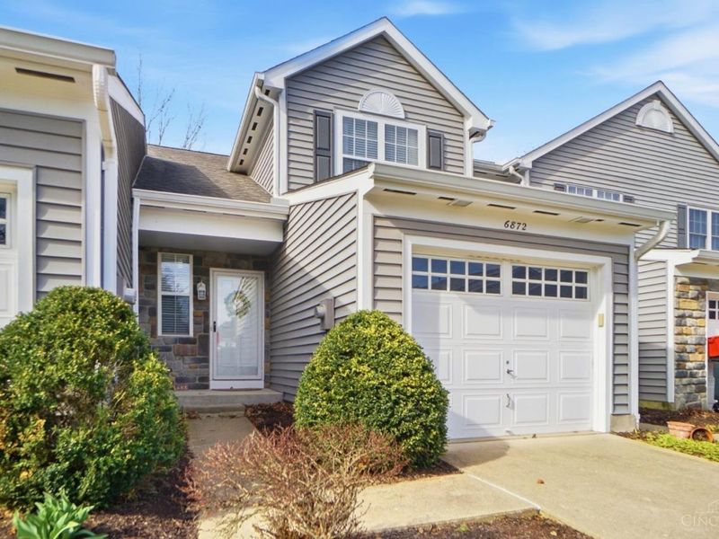 6872 Sandharbor Court, Hamilton Twp, OH 45039 Photo 3