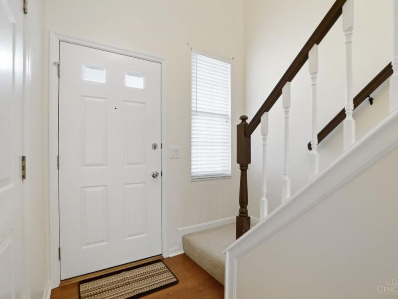 6872 Sandharbor Court, Hamilton Twp, OH 45039 Photo 5