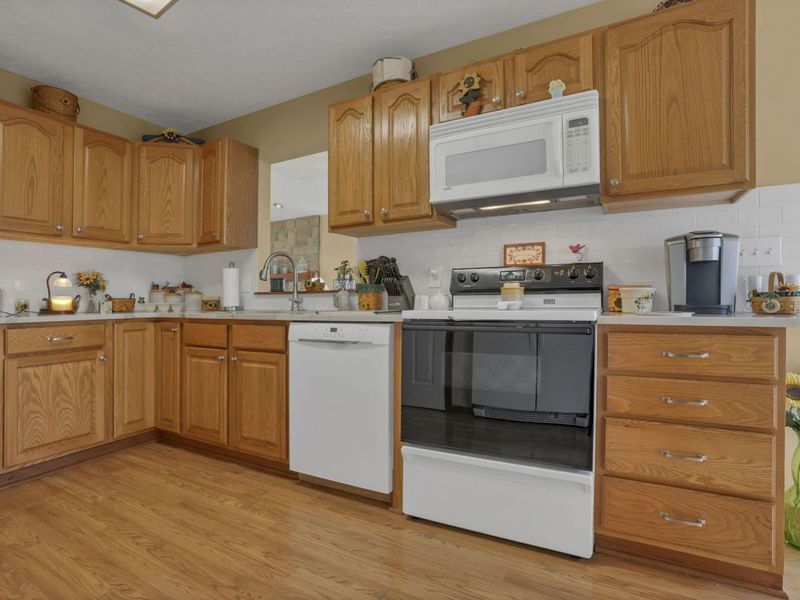 145 Shawnee Loop N, Pataskala, OH 43062 Photo 19