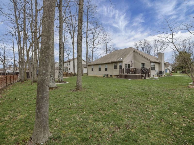 145 Shawnee Loop N, Pataskala, OH 43062 Photo 3