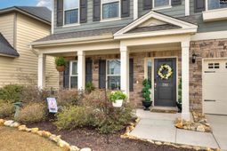 390 Gatesbrook Drive photo 4