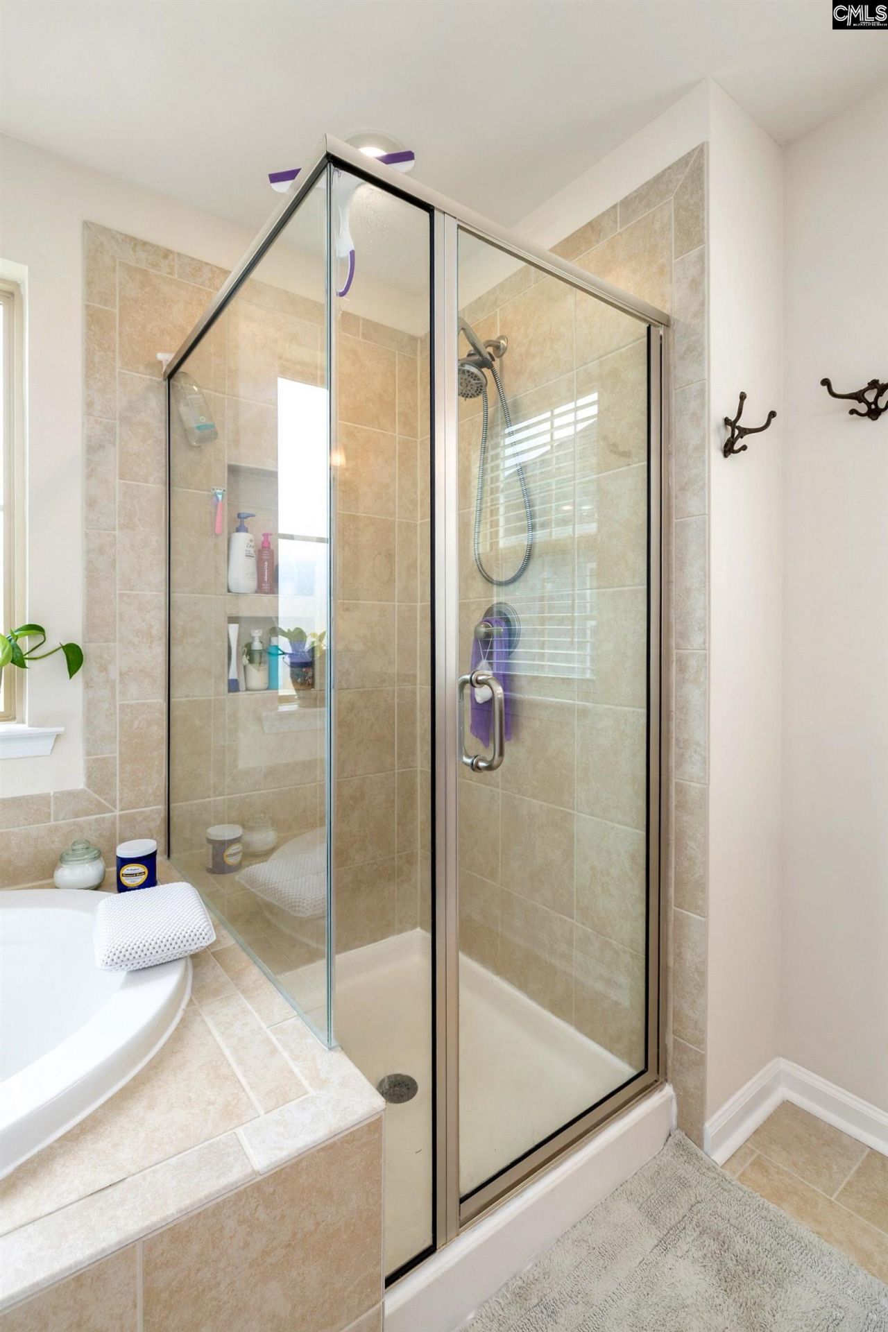 390 Gatesbrook Drive  Photo 30