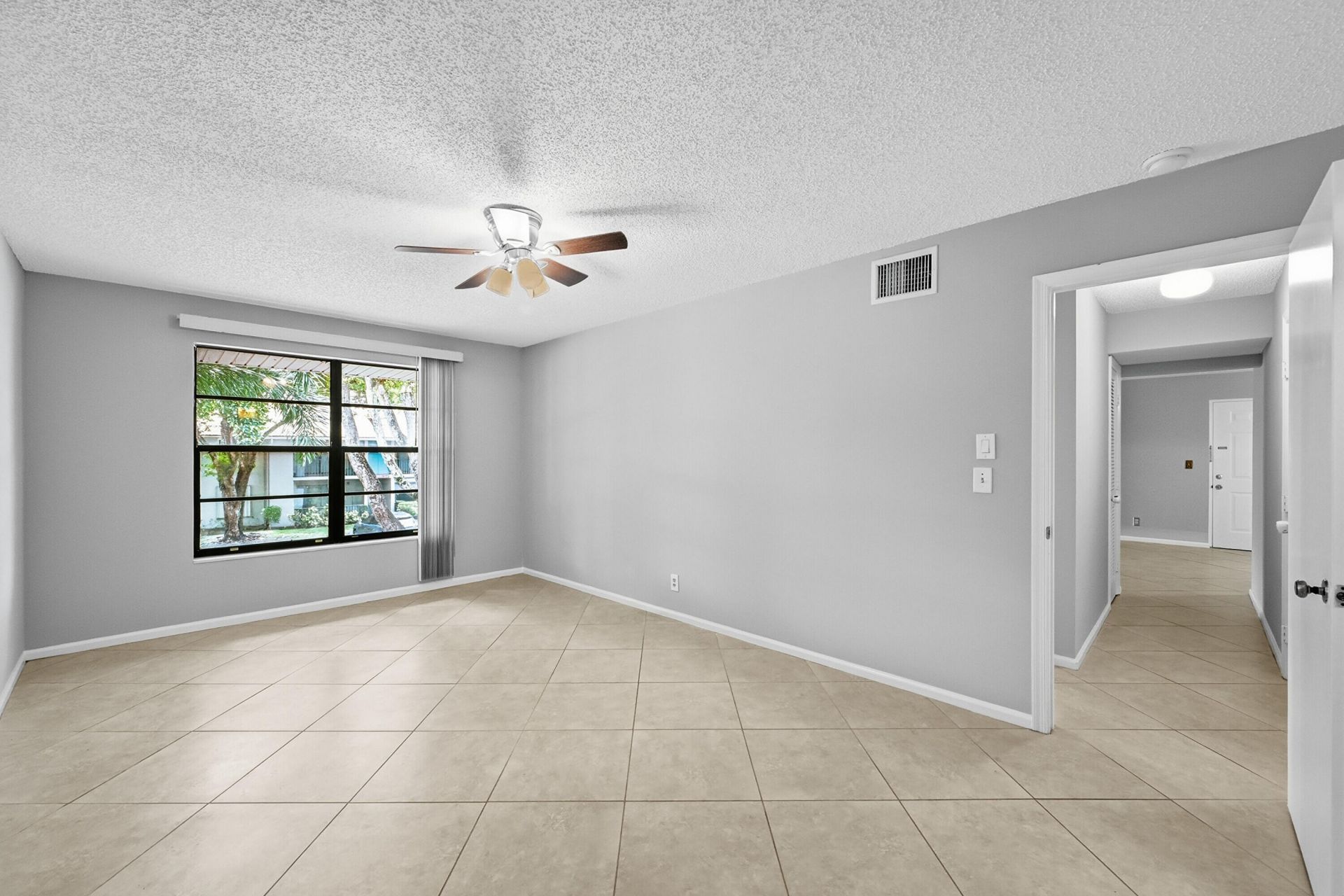 9875 Pineapple Tree Drive, Unit 205, Boynton Beach, FL 33436 Photo