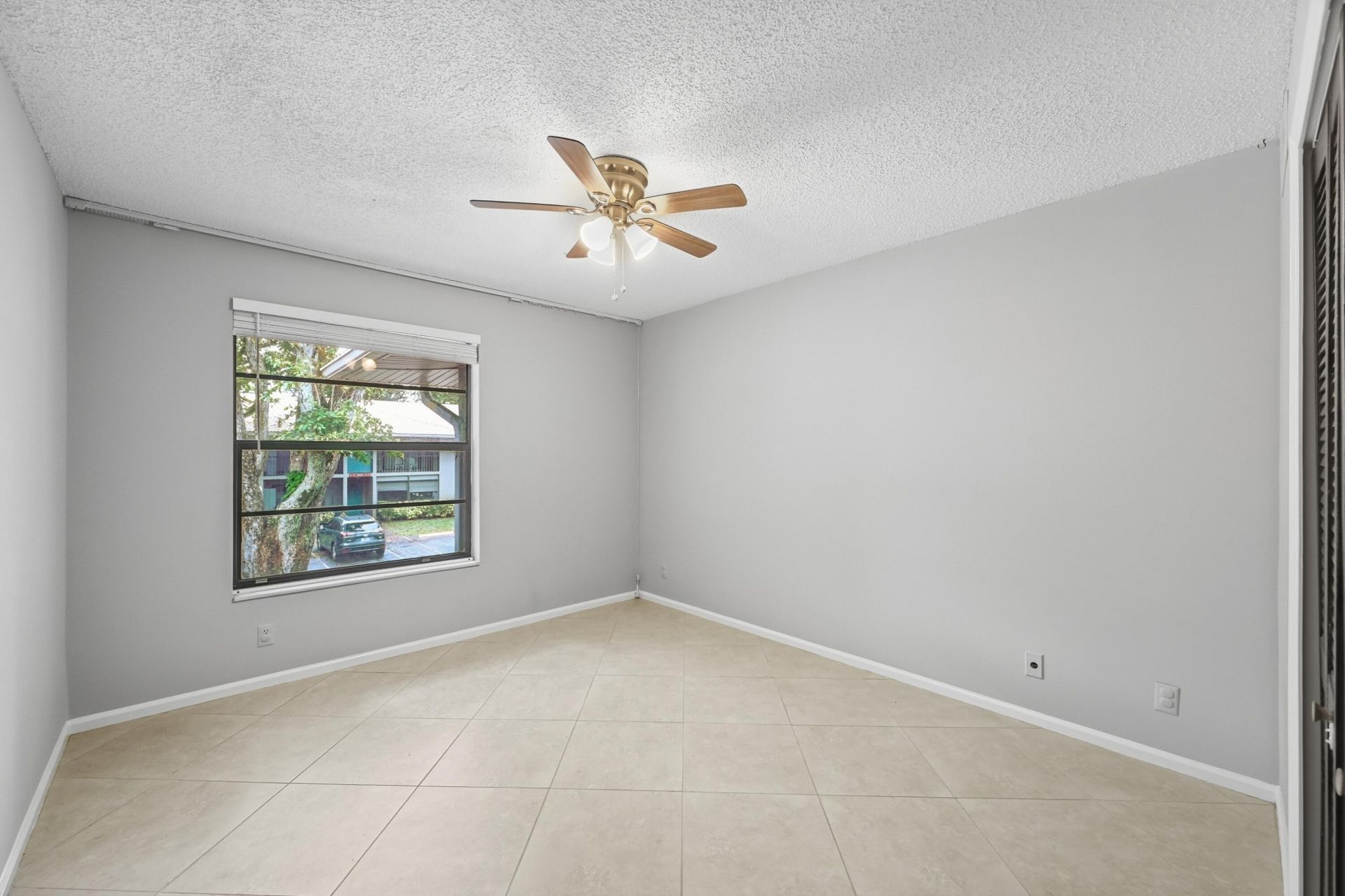 9875 Pineapple Tree Drive, Unit 205, Boynton Beach, FL 33436 Photo