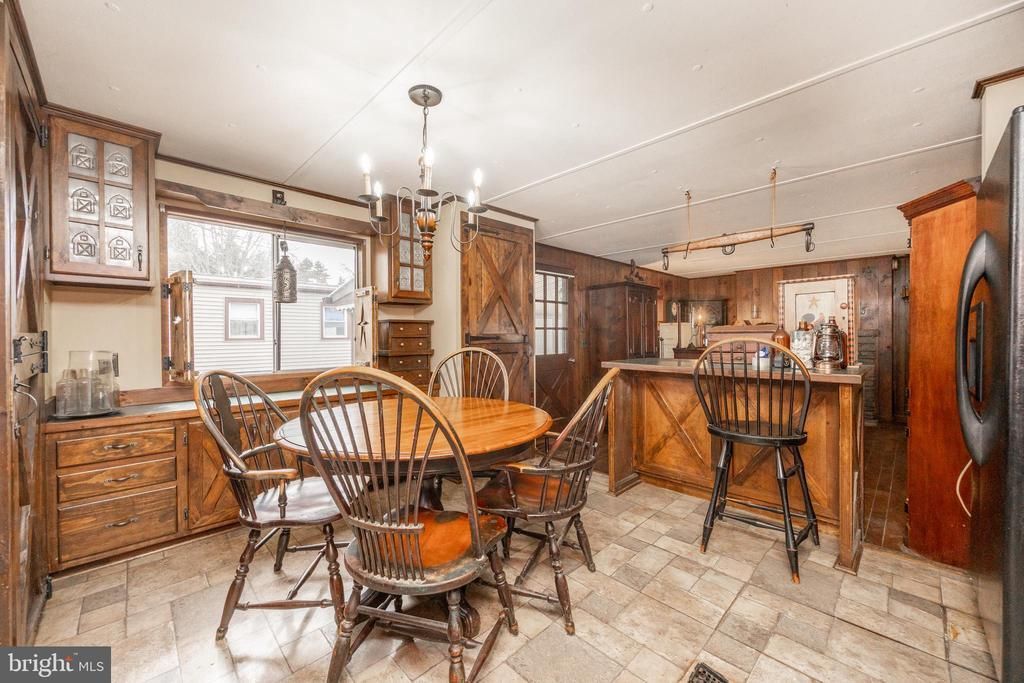 10 Coventry Drive, Spring City, PA 19475 Main Photo