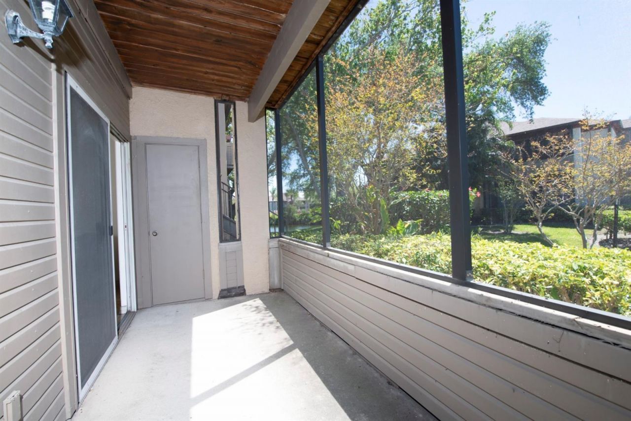 10265 Gandy Boulevard N, Unit 1505, Saint Petersburg, FL 33702 Photo