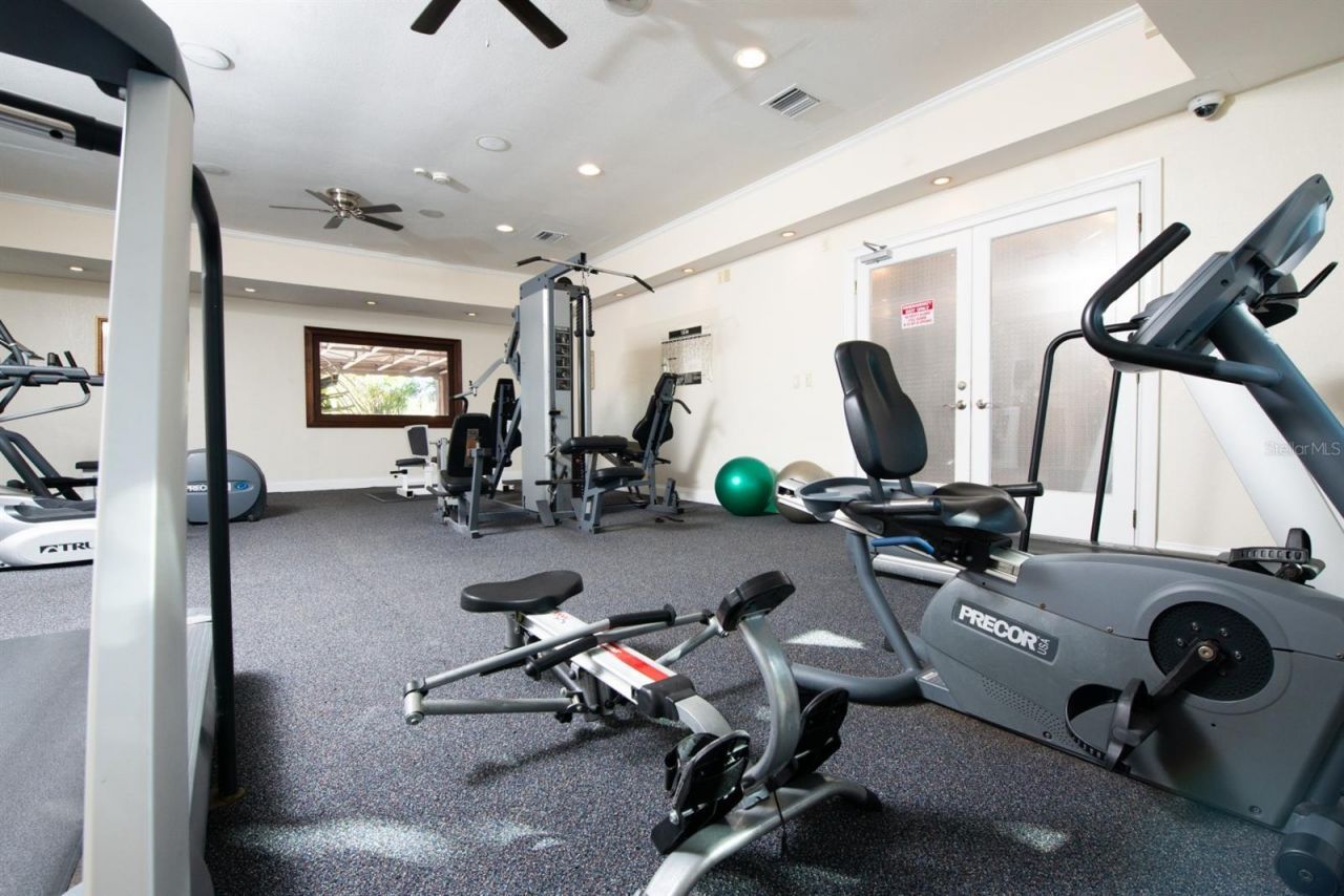 10265 Gandy Boulevard N, Unit 1505, Saint Petersburg, FL 33702 Photo