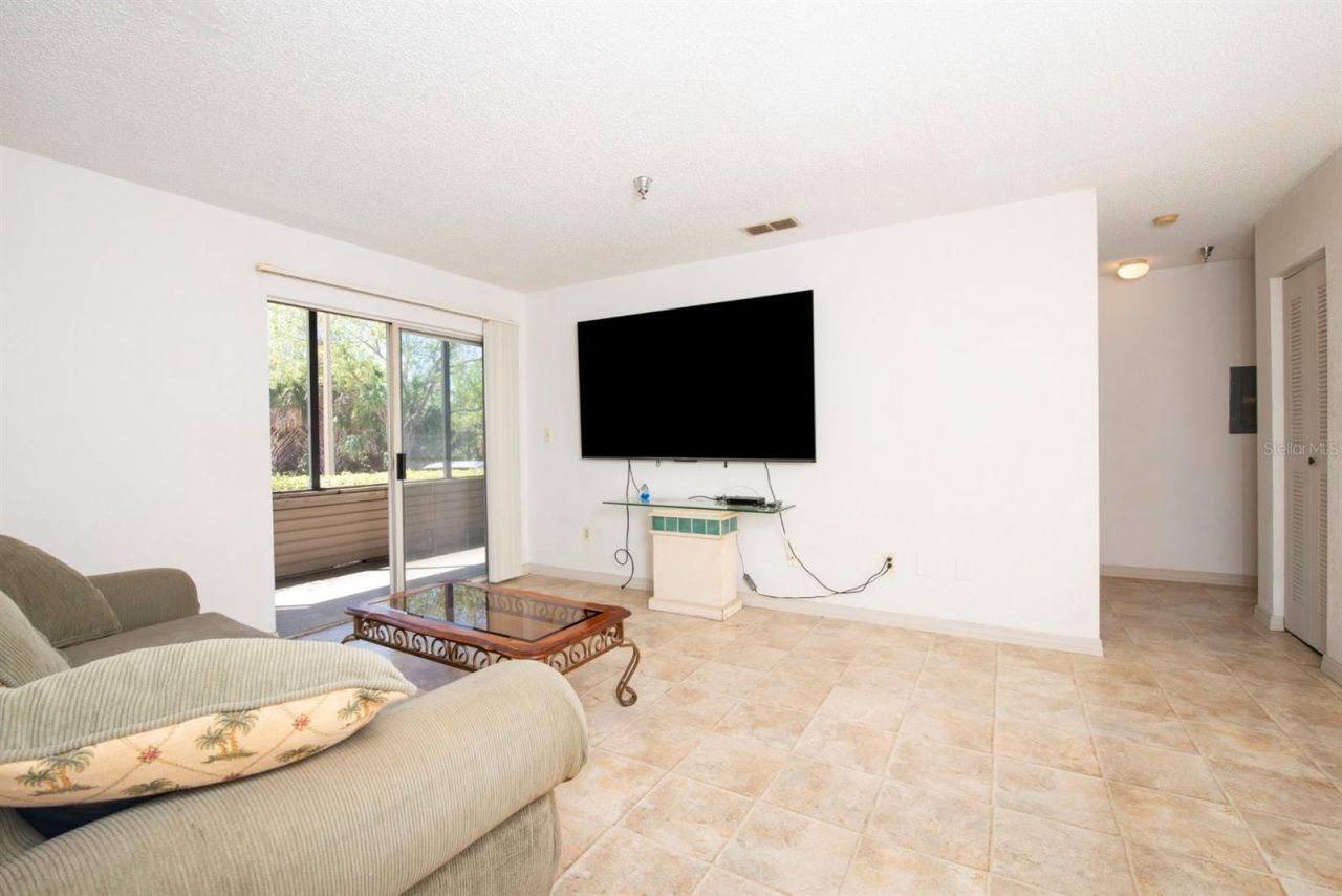 10265 Gandy Boulevard N, Unit 1505, Saint Petersburg, FL 33702 Photo