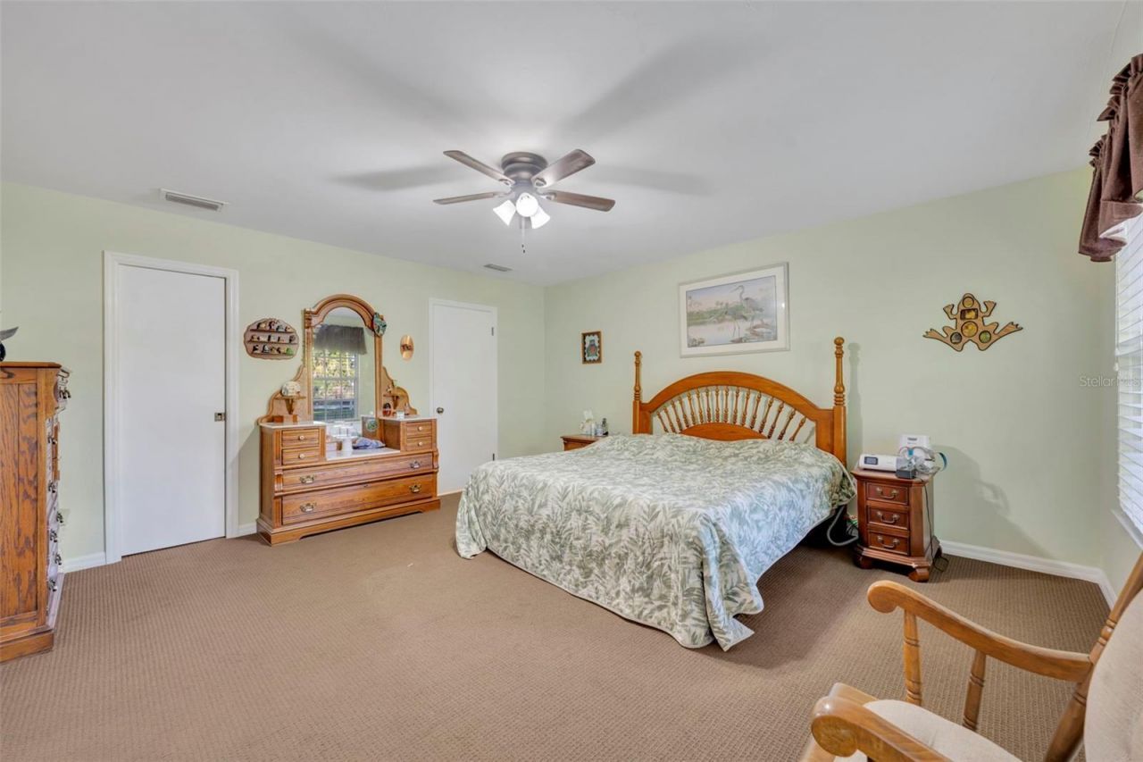 26721 Bloomfield Avenue , Yalaha, FL 34797 Photo