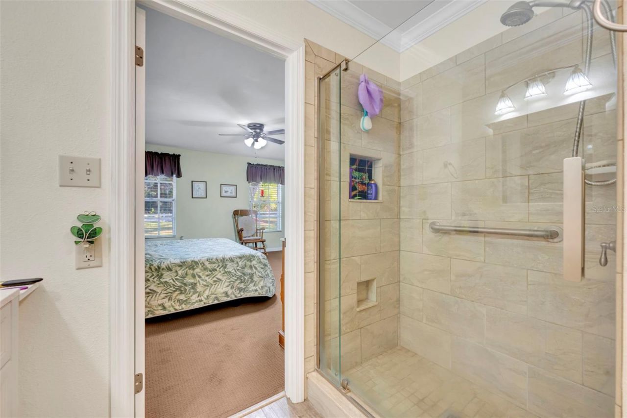 26721 Bloomfield Avenue , Yalaha, FL 34797 Photo