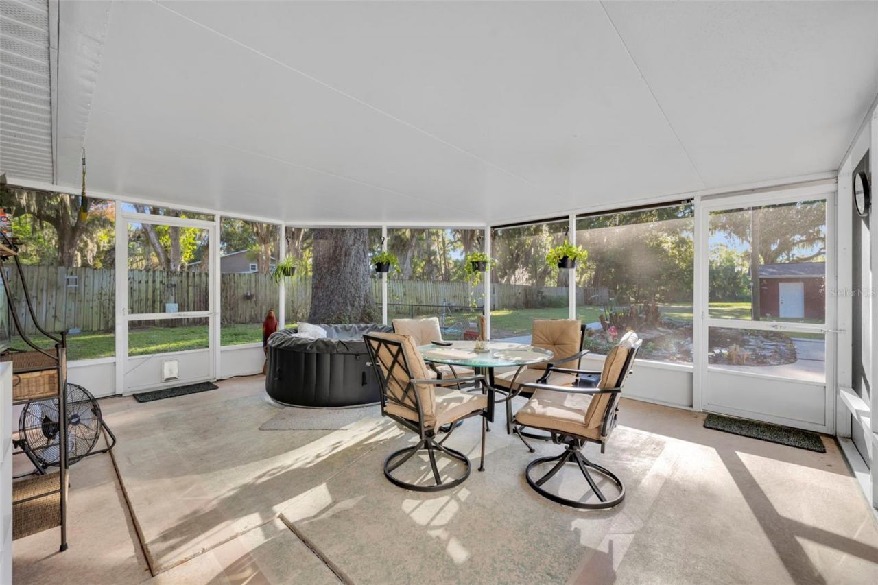 26721 Bloomfield Avenue , Yalaha, FL 34797 Photo