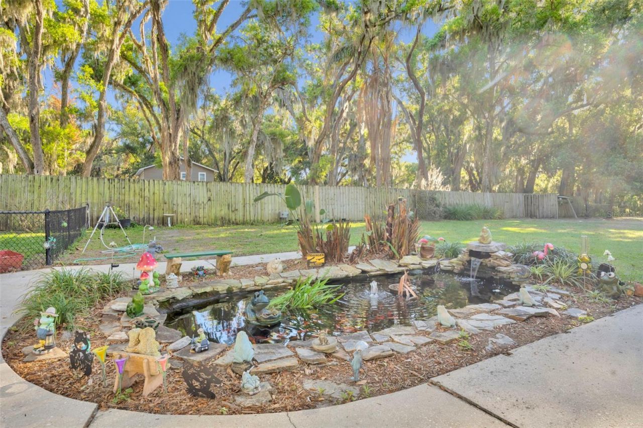 26721 Bloomfield Avenue , Yalaha, FL 34797 Photo