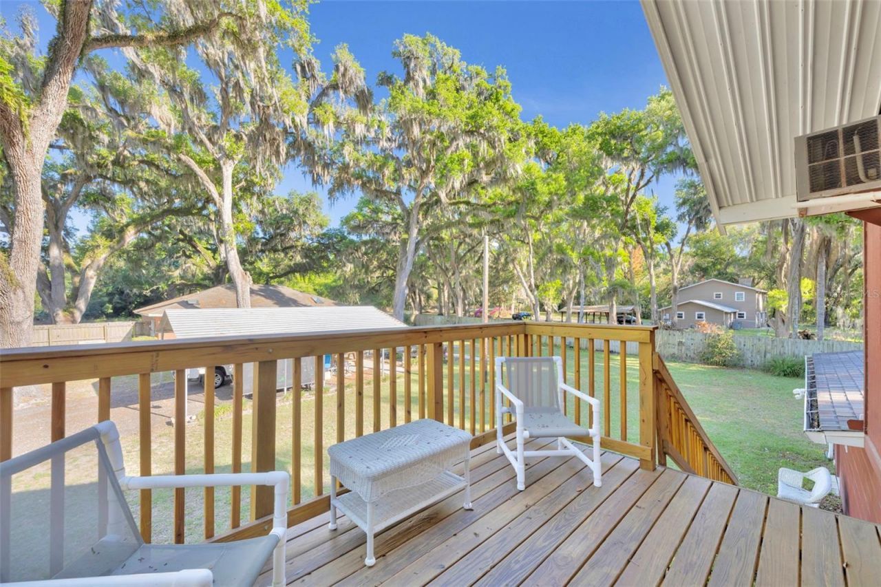 26721 Bloomfield Avenue , Yalaha, FL 34797 Photo