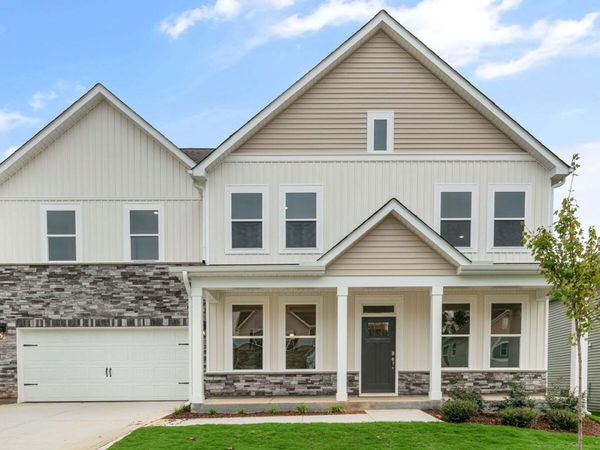 1124 Summer Daisy Drive, Aberdeen, NC 28315