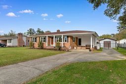 1738 Pickens St. photo 4