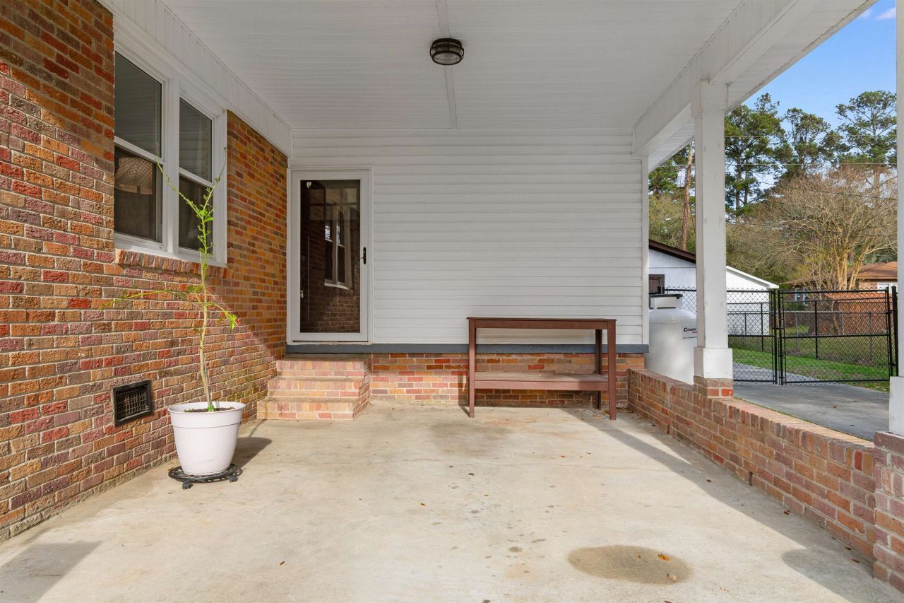 1738 Pickens St. Photo 27