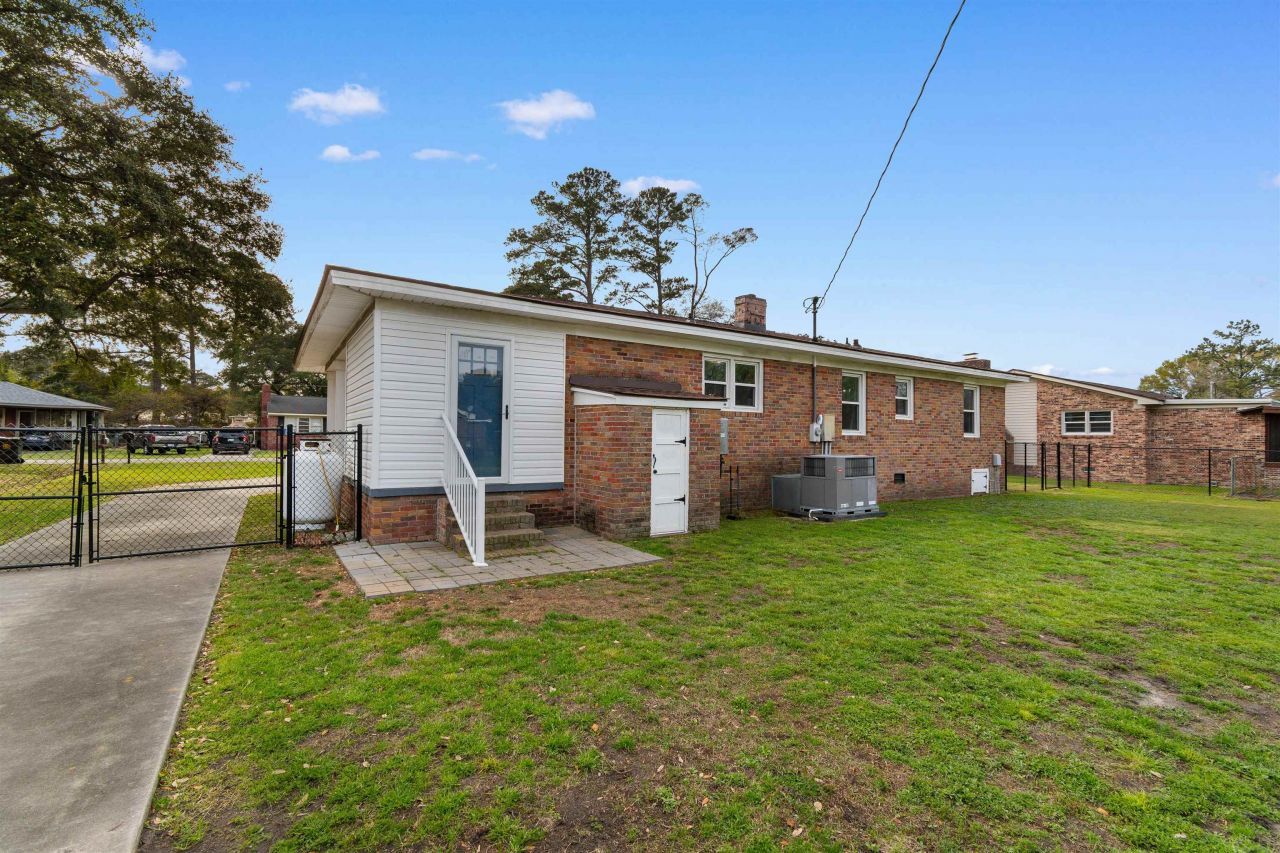 1738 Pickens St. Photo 29