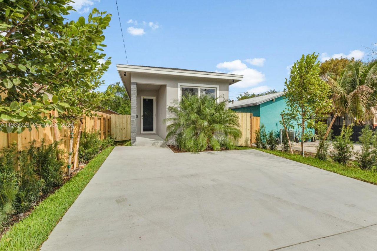 1028 NW 8th Ave, Fort Lauderdale, FL 33311 Photo