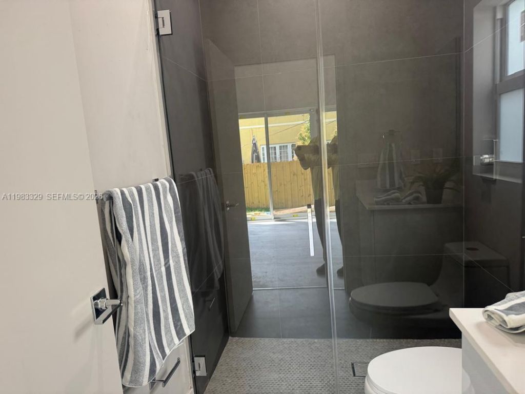 1028 NW 8th Ave , Fort Lauderdale, FL 33311 Photo