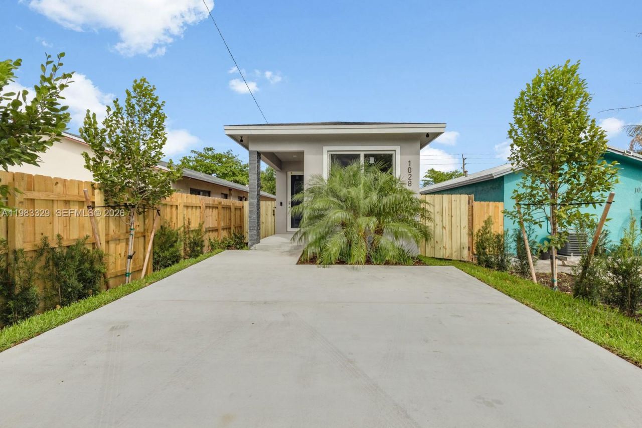 1028 NW 8th Ave , Fort Lauderdale, FL 33311 Photo