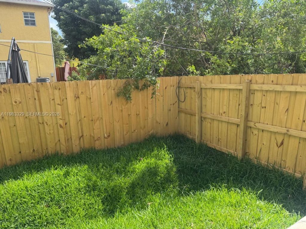 1028 NW 8th Ave , Fort Lauderdale, FL 33311 Photo