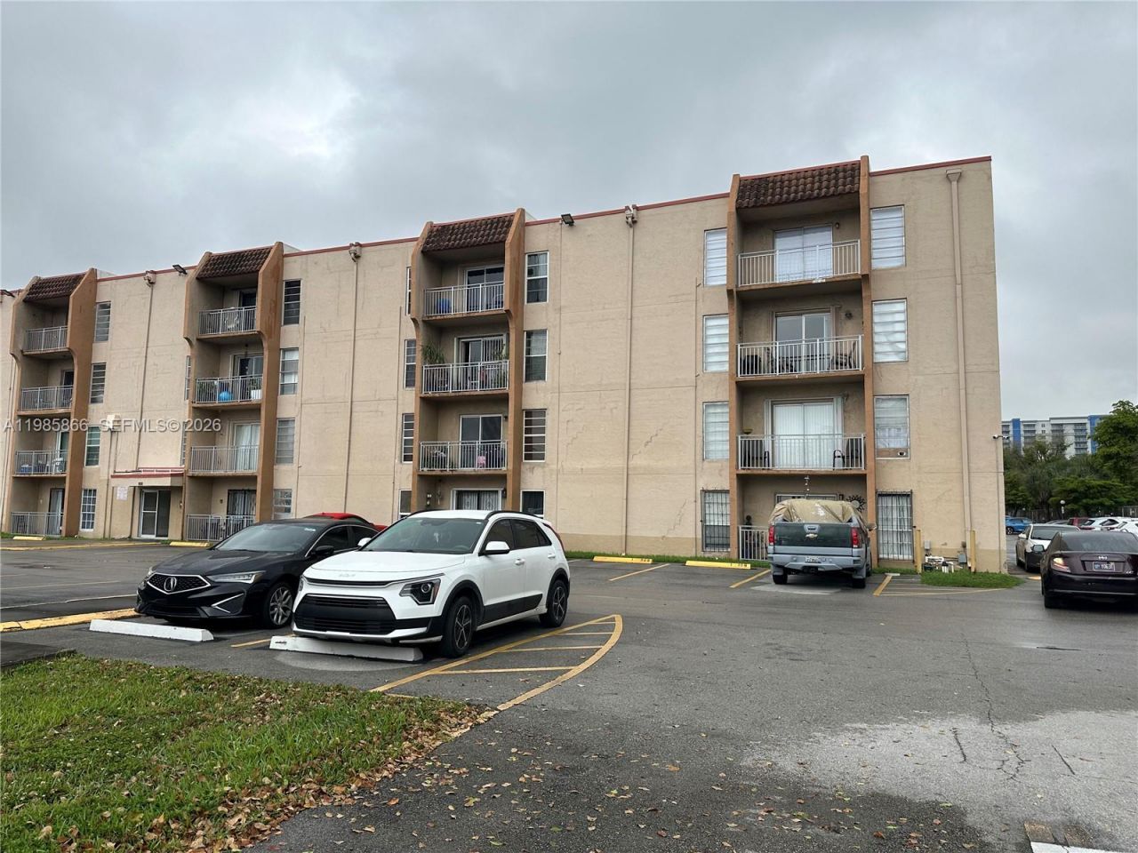 4713 NW 7th St , Unit 406-1, Miami, FL 33126 Photo