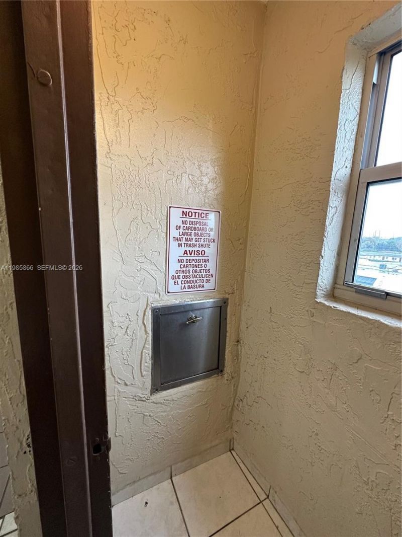 4713 NW 7th St , Unit 406-1, Miami, FL 33126 Photo