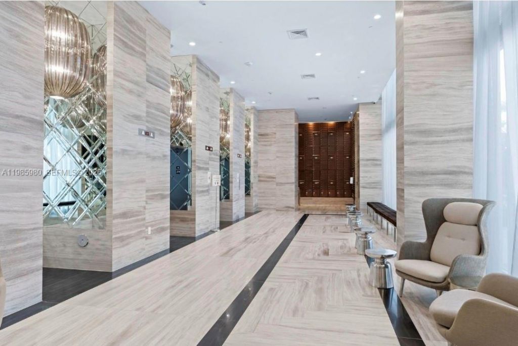 2000 Metropica Way, Unit 2507, Sunrise, FL 33323 Photo