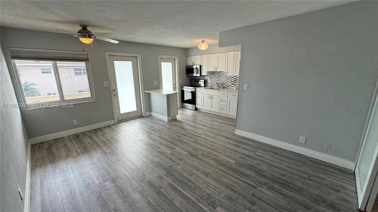 2115 NE 42nd Ct, Unit 206N, Lighthouse Point, FL 33064 Photo