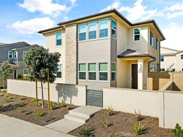 647 Gadwall, Irvine, CA 92618