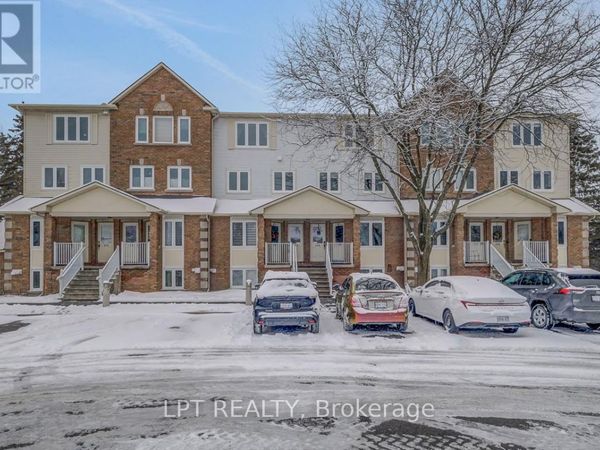 204 Briston Avenue , Unit 30, Ottawa, ON K1G5P8