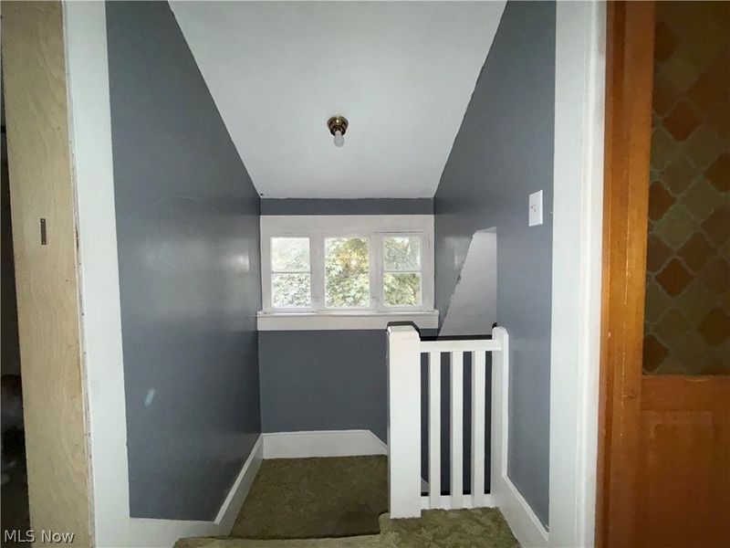 218 S Lawn Drive, Newcomerstown, OH 43832 Photo 6