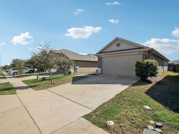 12103 Riprap, Manor, TX 78653
