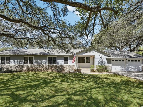 115 Dogwood Ln, San Antonio, TX 78213