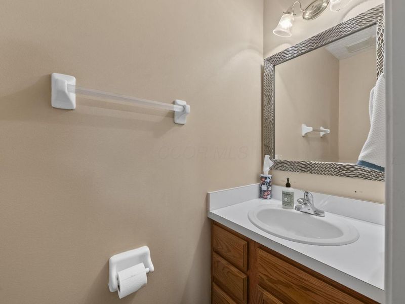 870 Philadelphia Drive , Unit 23F, Westerville, OH 43081 Photo 16