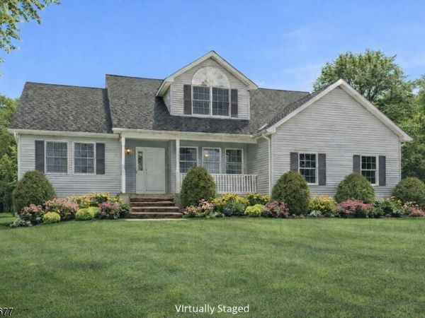 5 Angus Ln, Blairstown, NJ 07825