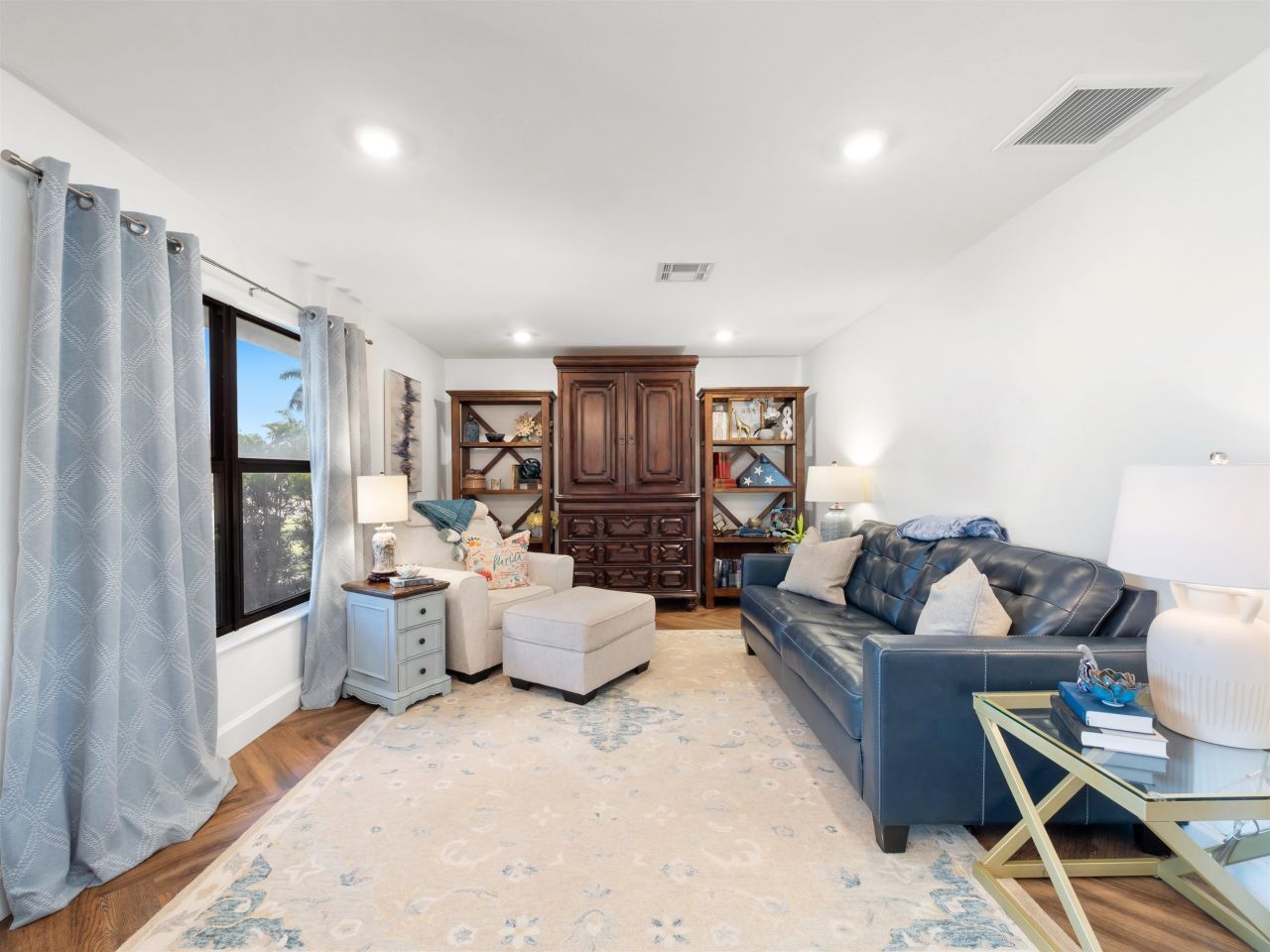 6610 Joanna Cir, Fort Myers, FL 33919 Photo