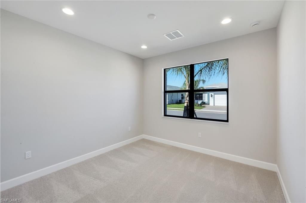 3368 Meloy Dr, Fort Myers, FL 33905 Photo