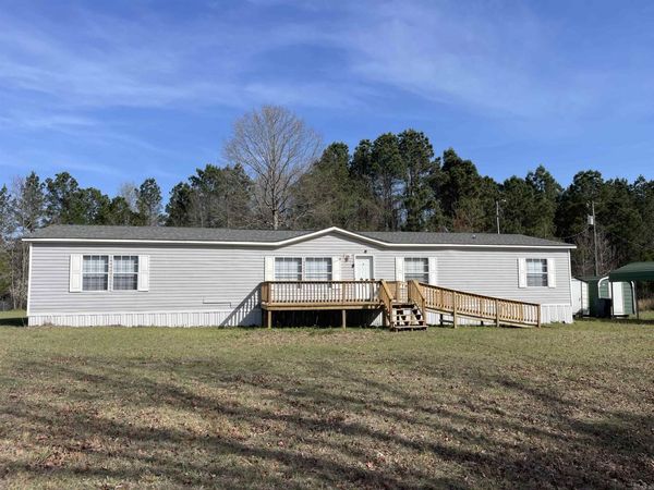 12566 Chambers Road, Bauxite, AR 72011
