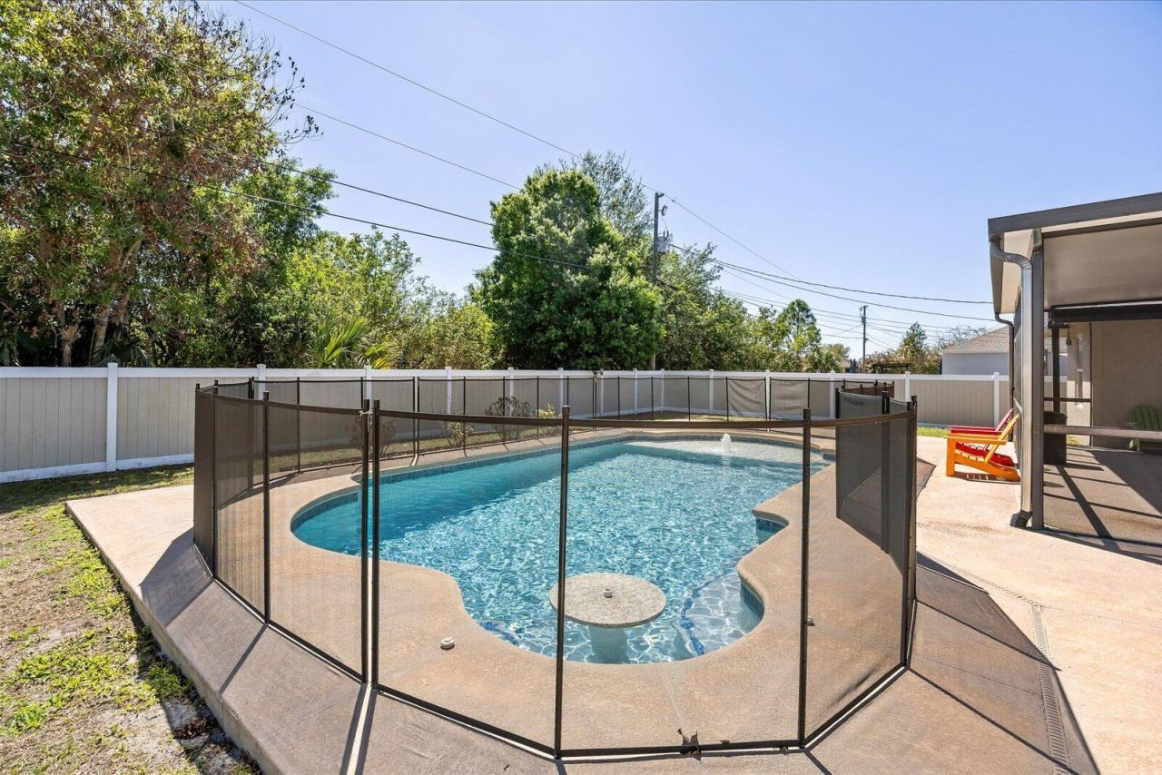 508 SW Lakota Avenue, Port Saint Lucie, FL 34953 Photo