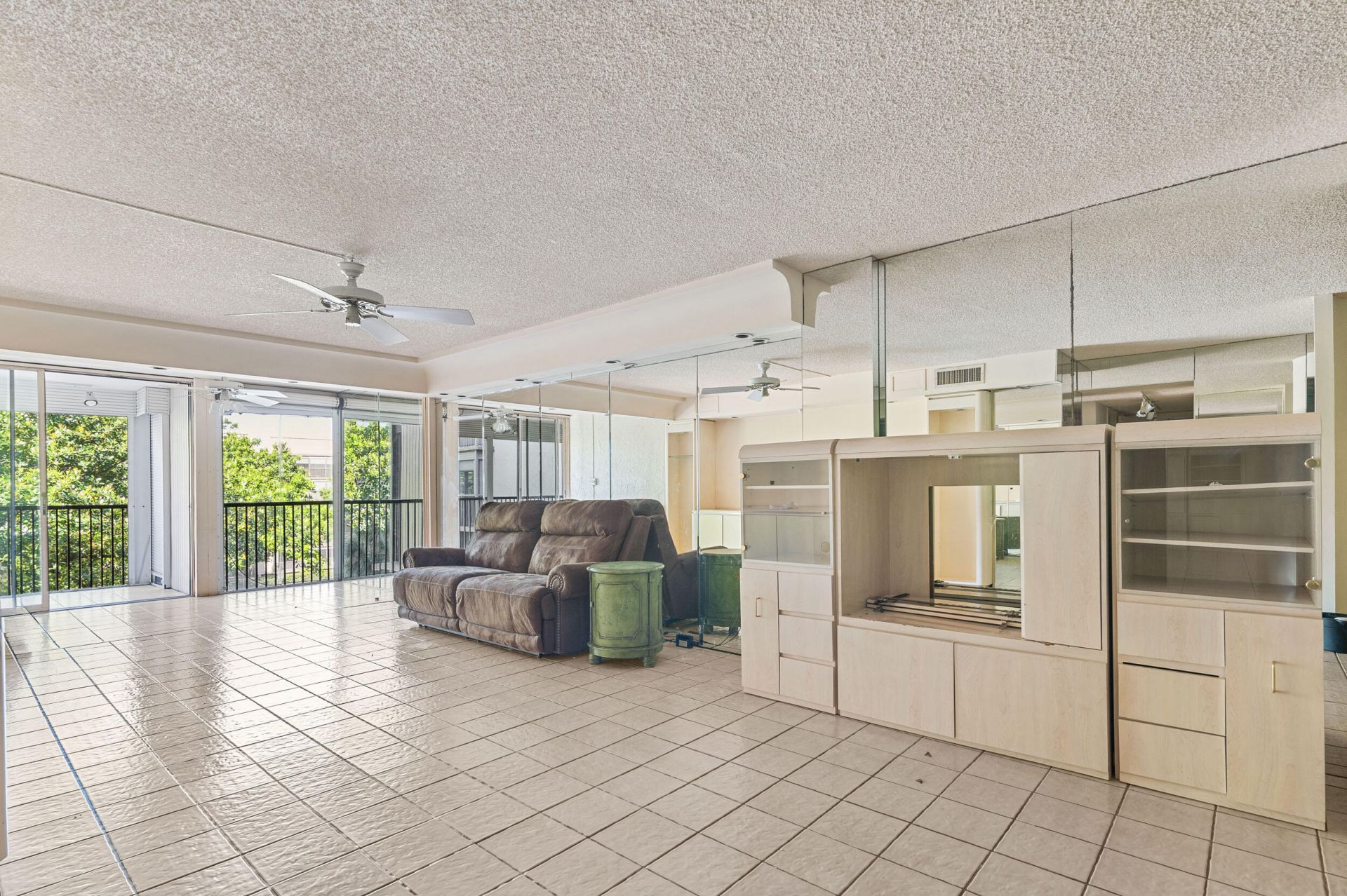 2802 N 46th Avenue, Unit B513, Hollywood, FL 33021 Photo