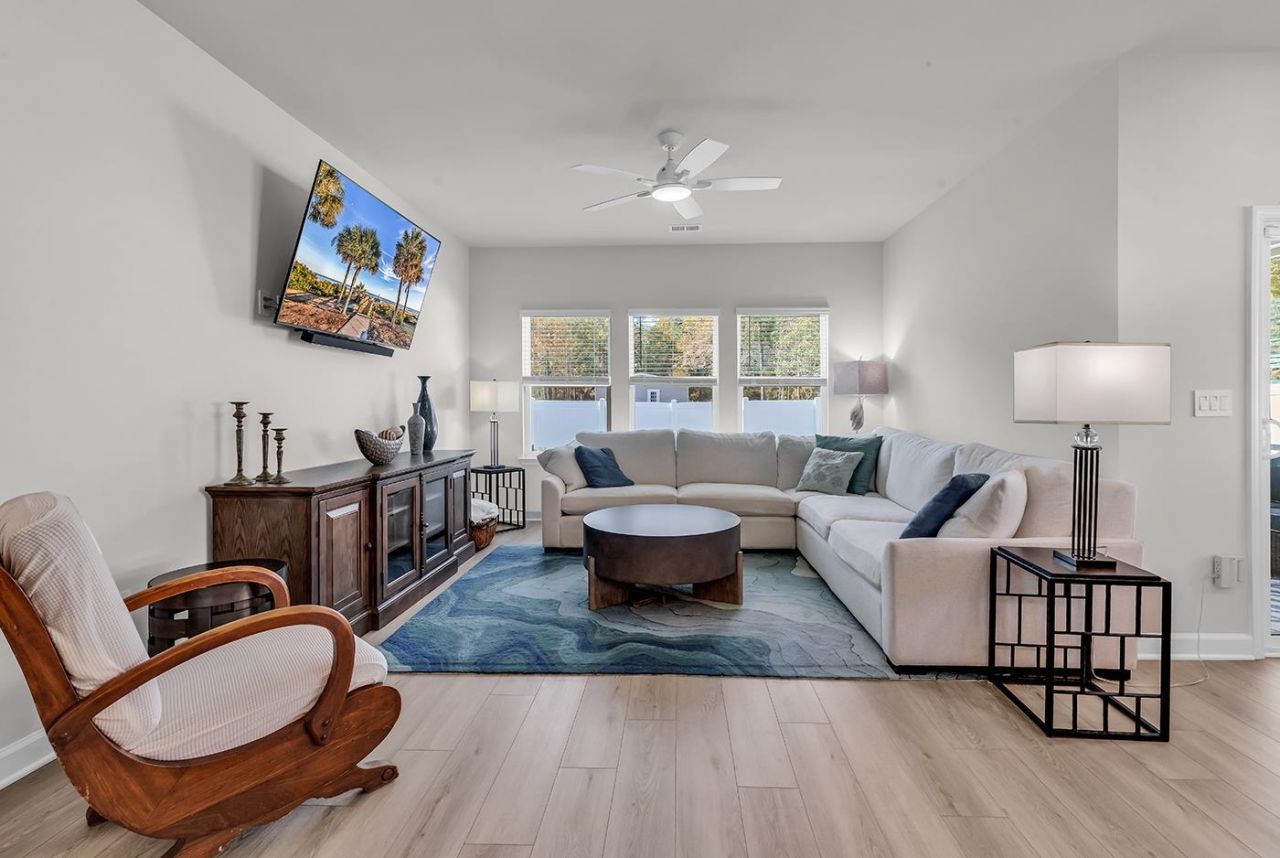 928 Maya Layne Dr. Photo 9